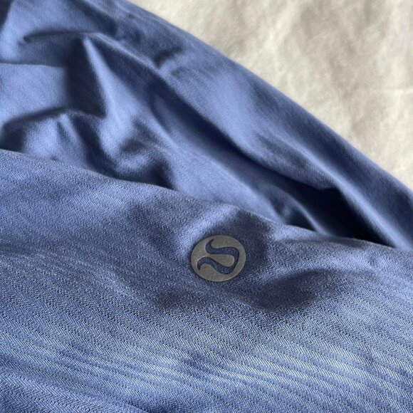 Lululemon Women's Blue Trousers - Picture 2 of 3